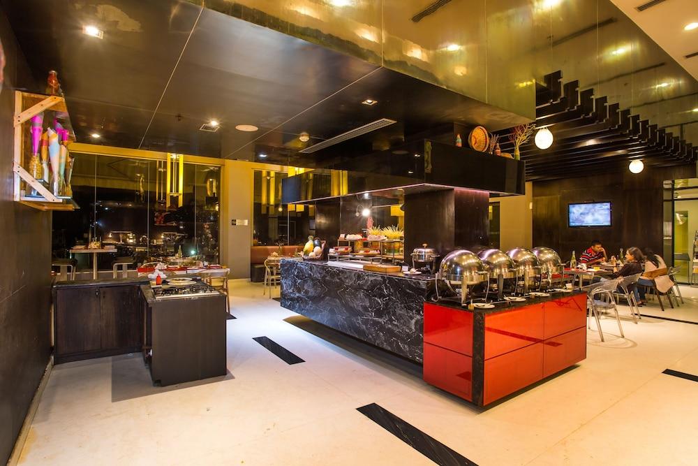 Keys Select By Lemon Tree Hotels, Hosur Road, Bengaluru Bagian luar foto