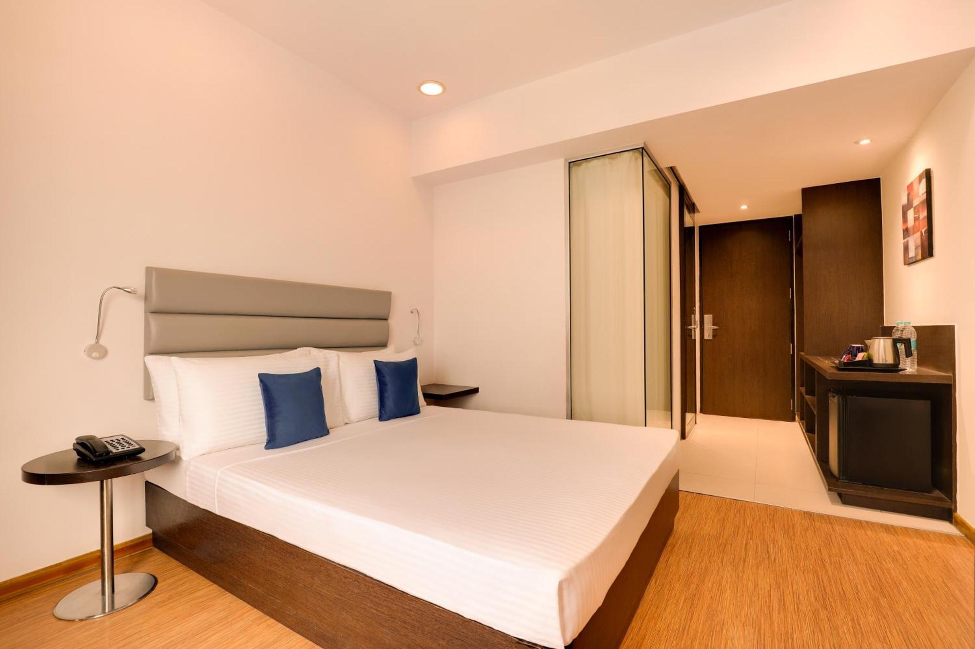 Keys Select By Lemon Tree Hotels, Hosur Road, Bengaluru Bagian luar foto