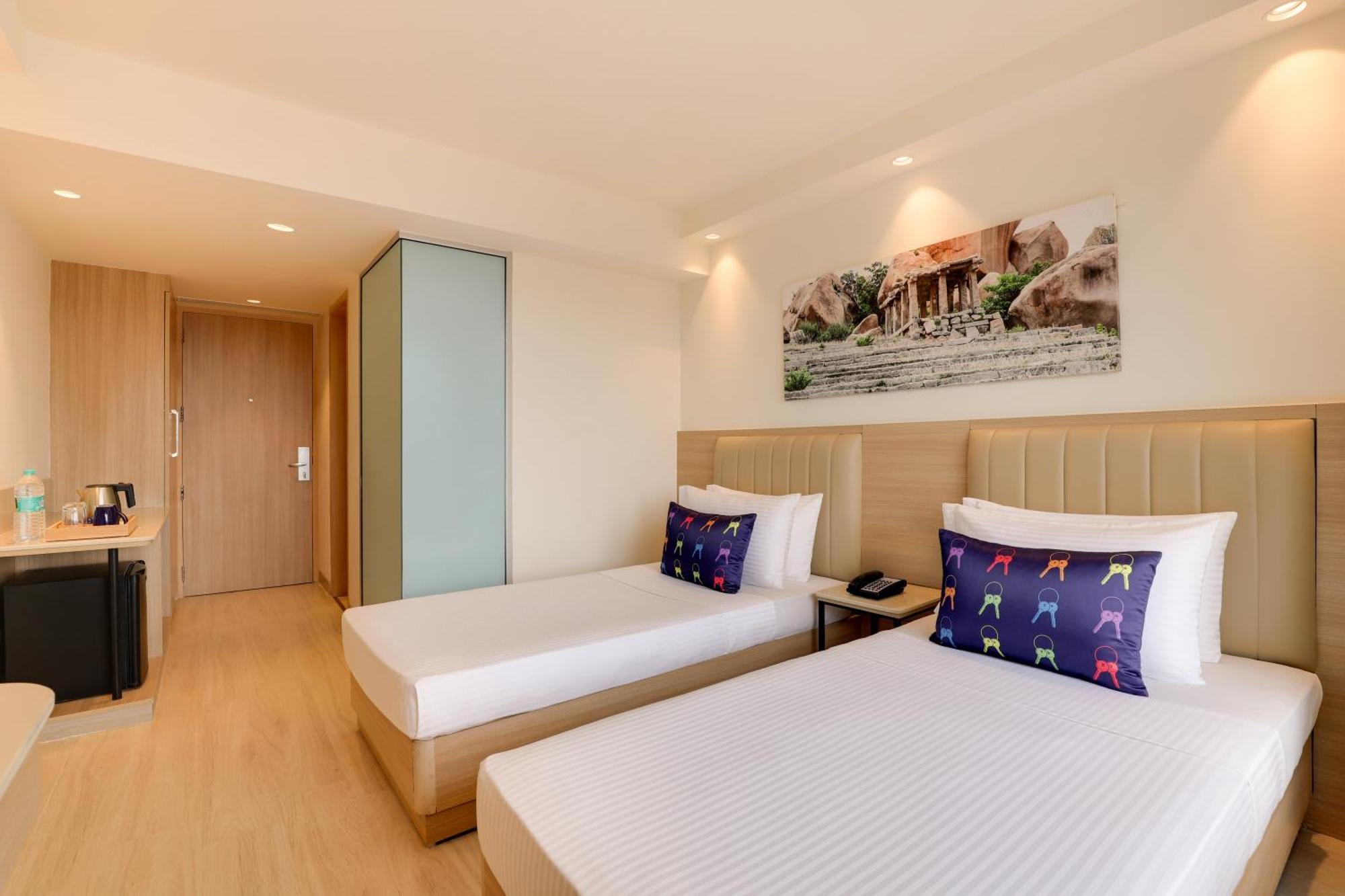 Keys Select By Lemon Tree Hotels, Hosur Road, Bengaluru Bagian luar foto