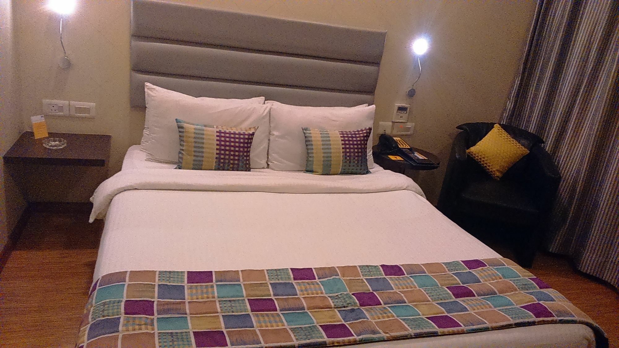 Keys Select By Lemon Tree Hotels, Hosur Road, Bengaluru Bagian luar foto